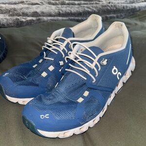 Women’s On Cloud Running Navy and White Sneakers